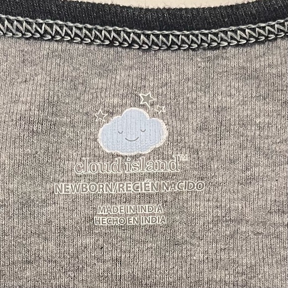 Newborn size bundle - Picture 4 of 16